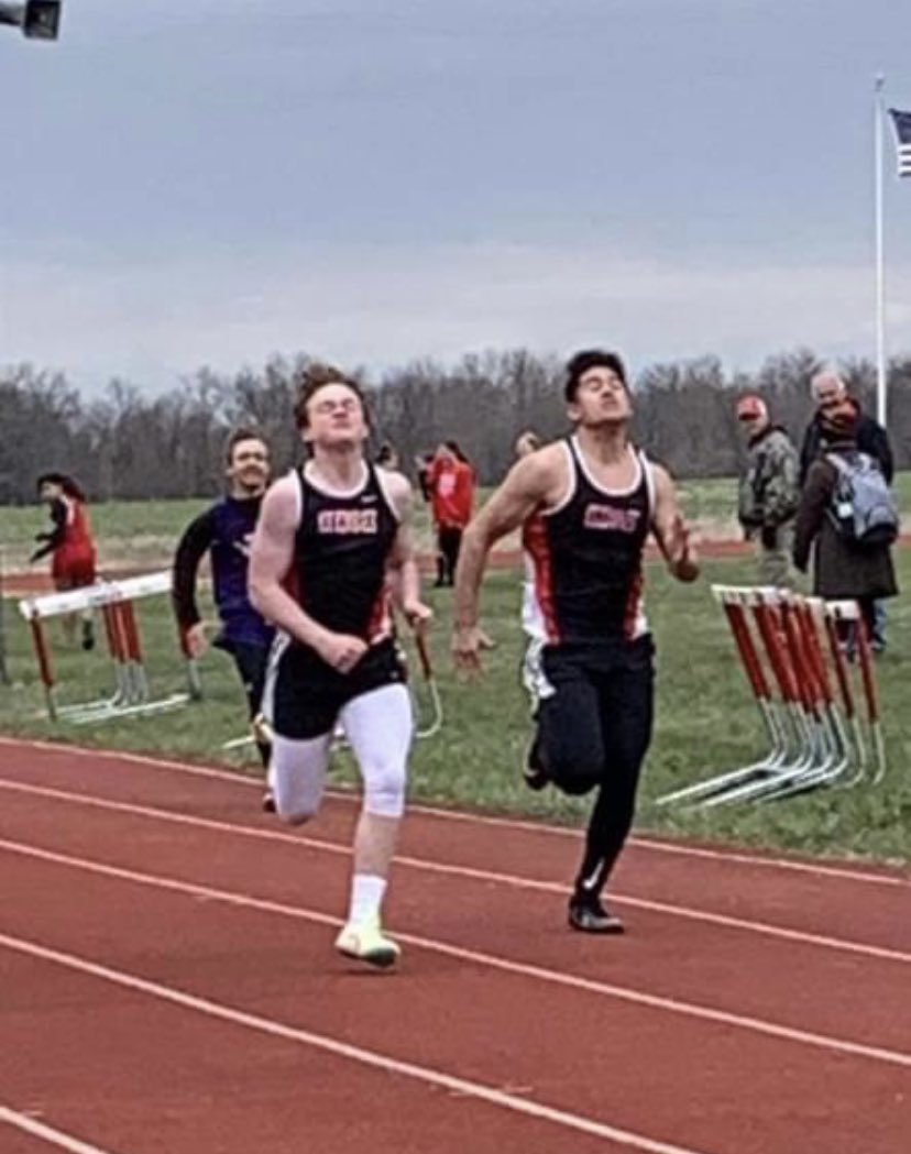CraigMiller_KC's tweet photo. Big shout out to the @KCR1SCHOOLS JH Boys Track team on winning the Knox Co Invite🦅💪🦅💪🏆! Great job to all the guys &amp; thanks to coach @annamvandelft &amp; coach @jeff_ackman! @LewisClarkConf https://t.co/EvX3n1ys26