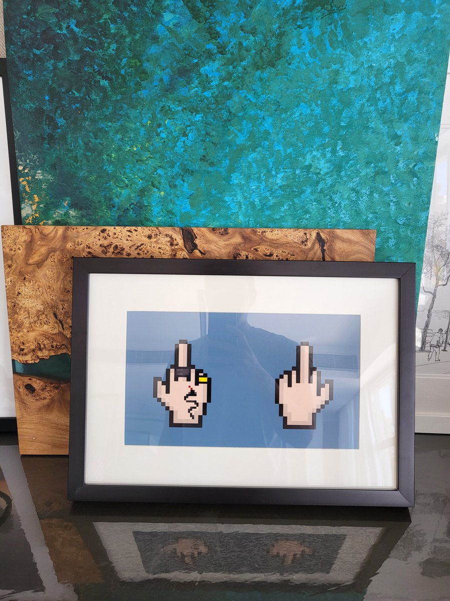lobertc's tweet photo. Finally arrived!
@TheFingerNFT_ https://t.co/RmXyv57YsH