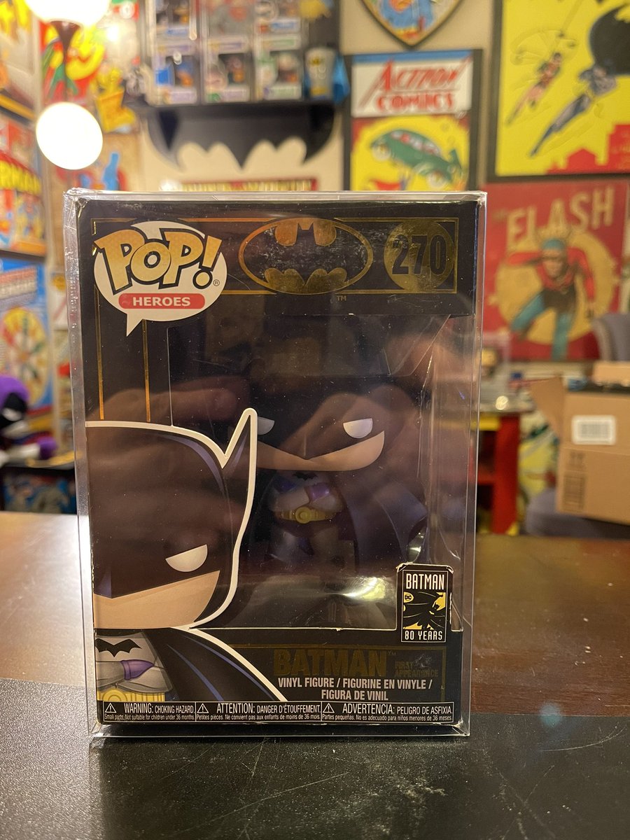 JoMomma29's tweet photo. Found this guy and he is an extra I remember getting the one from Walmart because I wanted one with a sticker and plus this one is a little beat up. So if you don’t mind a little damage and a Batman pop…..feel free to

RT 
Like 
Tag a friend 
US Free Shipping

#funko #funkopop https://t.co/BqVKs2s2WW