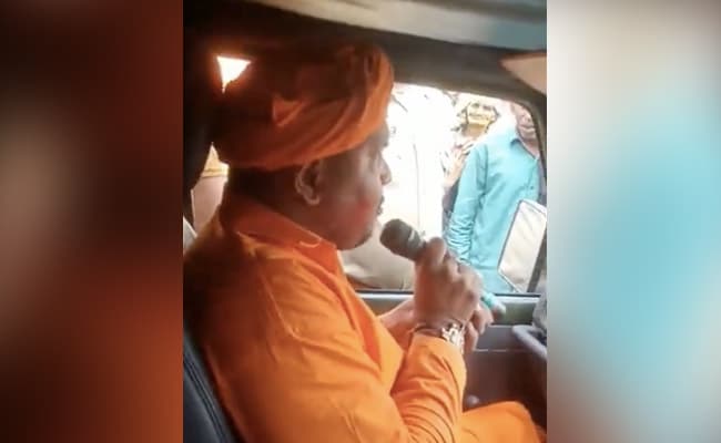 ndtvfeed's tweet photo. On Camera, Hatemonger's Rape Threat To Muslim Women In UP Amid Cheers https://t.co/Kg0GAQDyWq https://t.co/v0NOcVFiQT