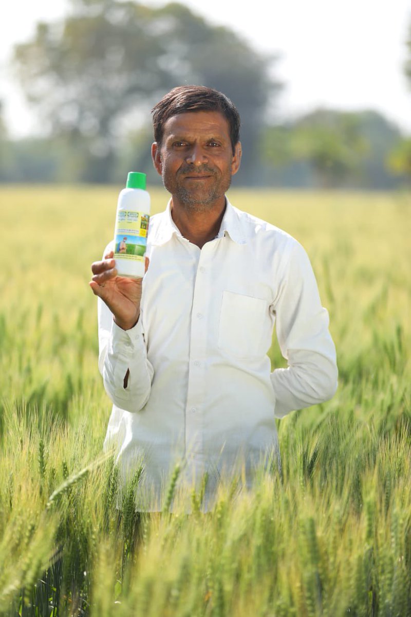 drusawasthi's tweet photo. A Big Day today as #IFFCO surpassed the production of 3 Crore bottles of truly #MakeInIndia innovative environment friendly world’s 1st #IFFCONanoUrea for the farmers across world. Congratulations to @dginamdar &amp; team and entire IFFCO family. @mansukhmandviya @PMOIndia #NanoUrea https://t.co/GAhDAoFW4E