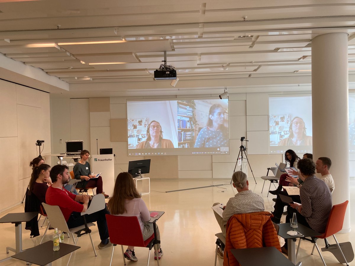 LimnoPlast's tweet image. Here we are- #LimnoPlast#Network#Event in Berlin! Great to have you here @Fraunhofer Forum! Intense hybride #workpackage meetings in the making!