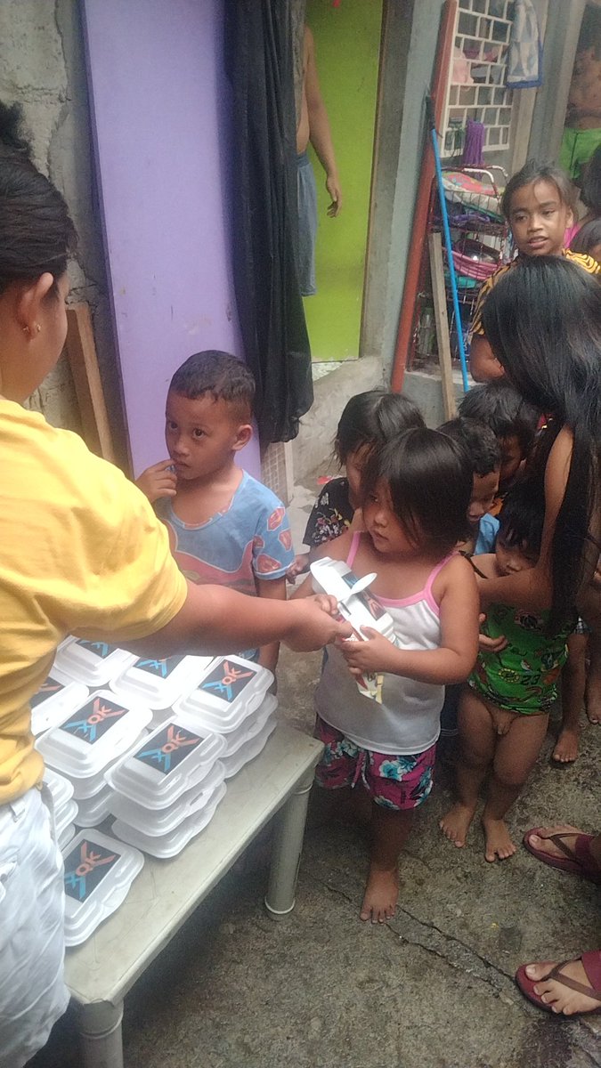 WilfredoTolen12's tweet photo. Thankyou so much @officialXQK. By giving us the opportunity to donate food to our community. We will be tirelessly grateful. We love you.
#XQK
#AWorldChangingToken
#ThankyouSoMuch https://t.co/0gqNxvpWoV