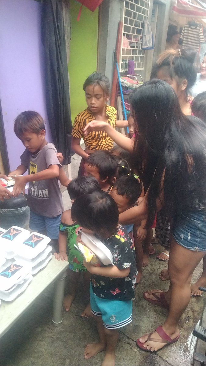 WilfredoTolen12's tweet photo. Thankyou so much @officialXQK. By giving us the opportunity to donate food to our community. We will be tirelessly grateful. We love you.
#XQK
#AWorldChangingToken
#ThankyouSoMuch https://t.co/0gqNxvpWoV