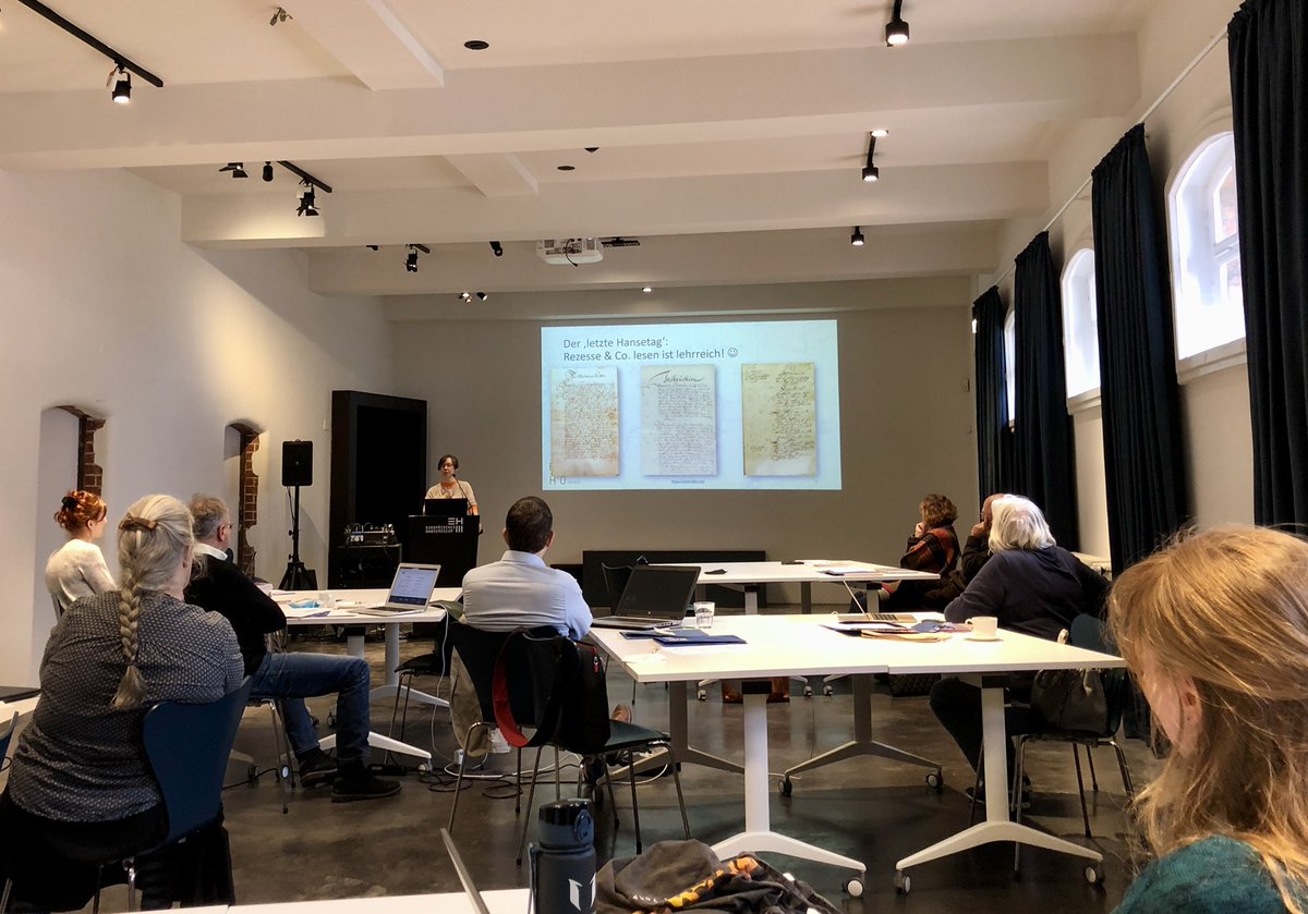 N_Birgmeier's tweet photo. Bürger:innen treffen Forschung: Die @FGHO_eu lädt heute gemeinsam mit dem Archiv der Hansestadt Lübeck zum 2. Citizen-Science-Tag mit der Hanse 🧑‍🎓@hansemuseum_eu #HanseQuellenLesen #Hanse4ever #transkribus https://t.co/SgmIwoT2RQ