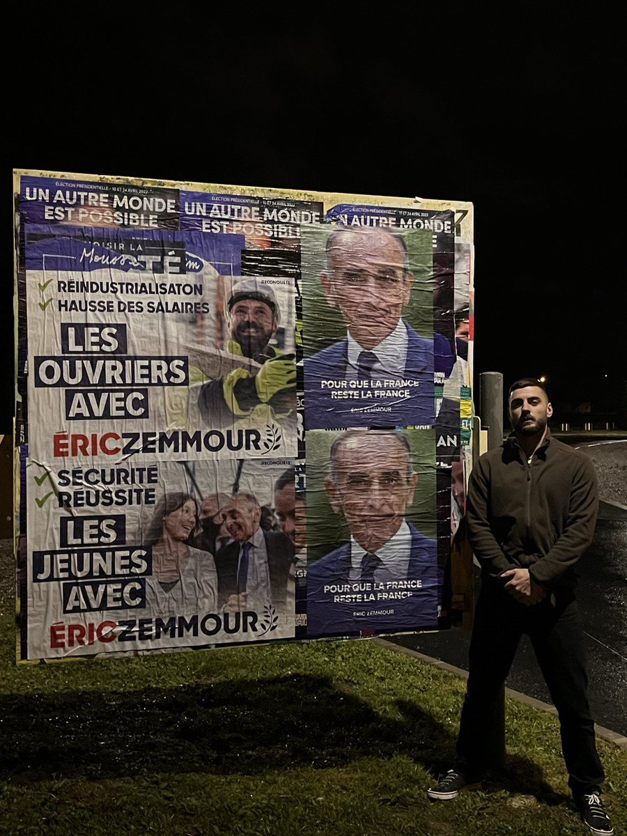 GenerationZ_81's tweet photo. Notre équipe tarnaise été au rendez-vous hier soir dans les rues de Castres pour coller les affiches ! #JeVoteZemmourLe10avril 🇫🇷🇫🇷🇫🇷 https://t.co/UvrhjqMgt4