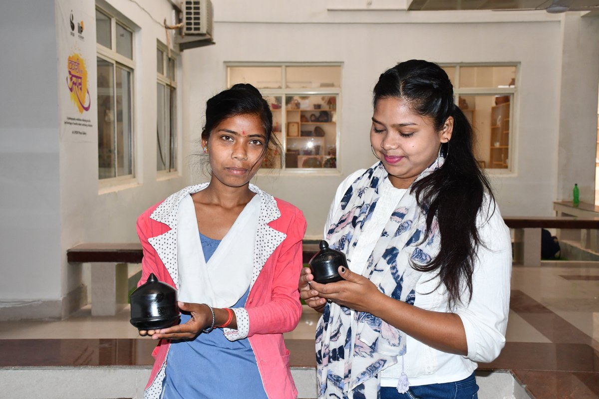 UpidrOfficial's tweet photo. Today is the 4th day of Pottery week at UPIDR campus. Students made beautiful products. There is nothing more content than creating a product from the scratch. It is a visual delight to see students happy with their pottery work.
#craftsmonth #Potteryweek #craftsmanship #crafts https://t.co/YNuf2LvyRM