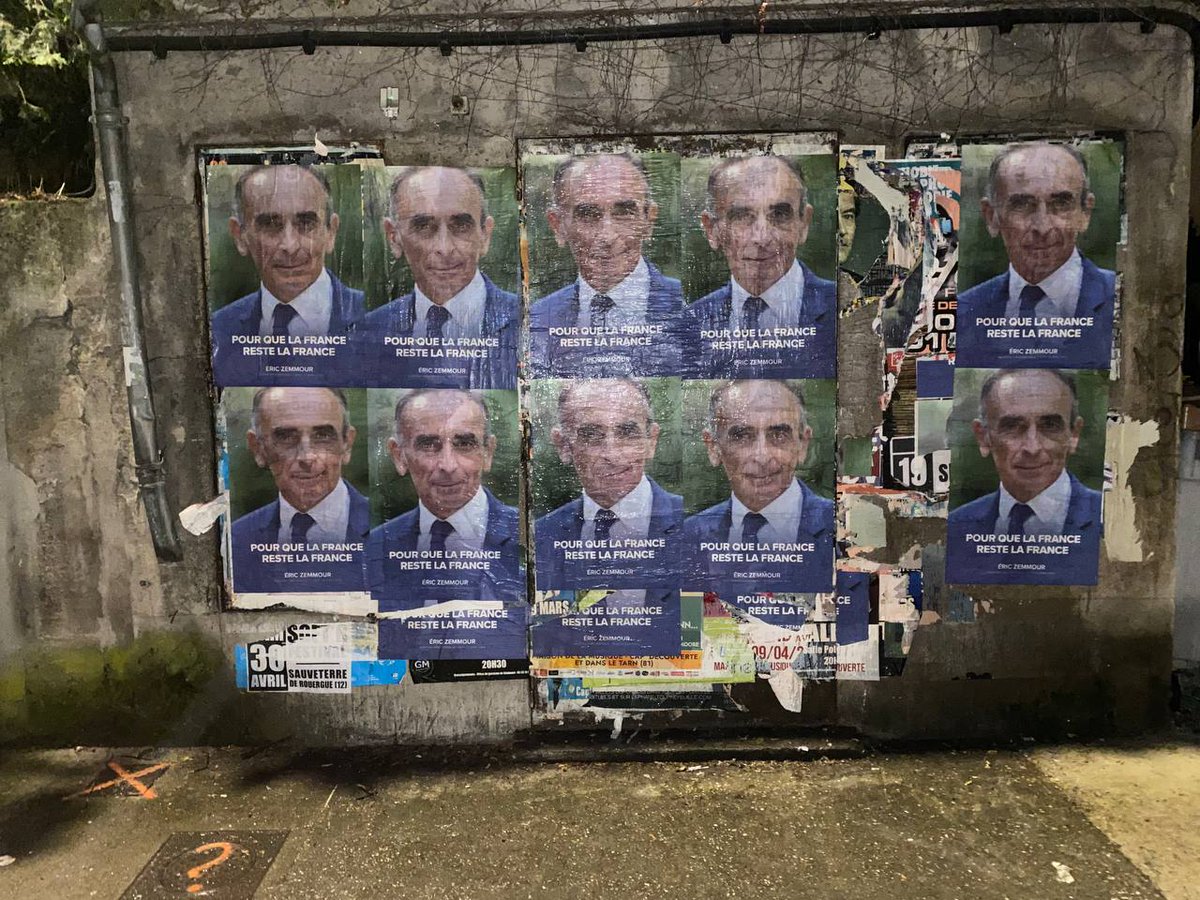 GenerationZ_81's tweet photo. La ville d'Albi recouverte 7/7J par notre équipe Albigeoise pour notre candidat Eric Zemmour ! #JeVoteZemmourLe10avril 🚀🚀🚀 https://t.co/rXcrzYxkXO