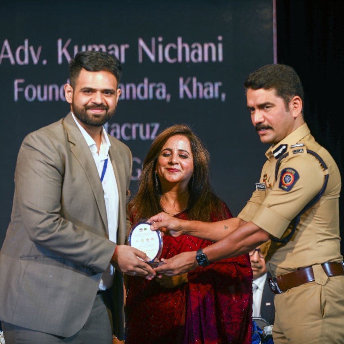 BKScitizengroup's tweet photo. #ChooseNotToUse
On this occasion of World Health Day, We collaborated with @MumbaiPolice, @MNCDFbombay, @Rotary Bombay & @RdNational College & organised an Anti Substance Abuse programme for students across 50 colleges in Mumbai. https://t.co/wZ9bdx7JEp