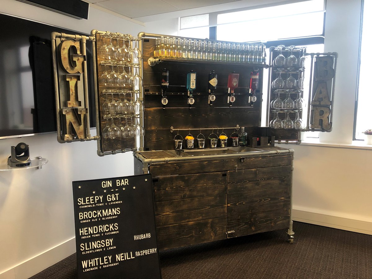 MewburnEllisLLP's tweet image. Last night we held our @AIPLA Women in IP Global Networking Event hosted by @SarahKostiuk at our #Manchester office, it was a fantastic evening. A big thank you to all our attendees and to @OpenKitchenMCR, @jcocktail10 and @StretchingCity.

#WIPNE #womeninIP #AIPLA