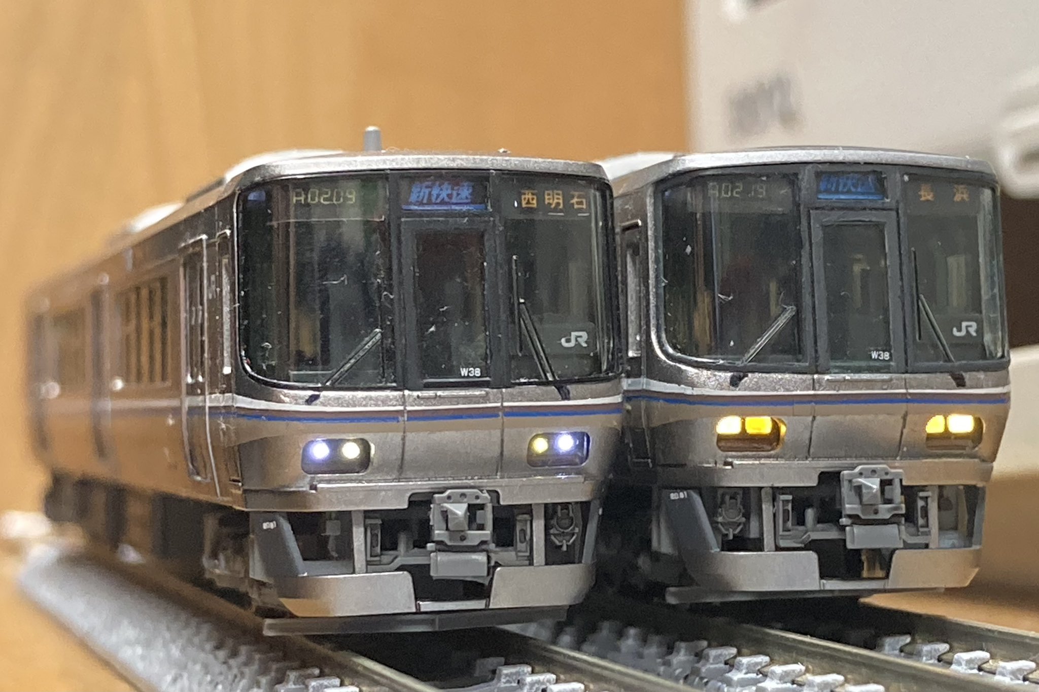 最終値下げ！！ 　形式板「クハ222-2510」 最終値下げ！！ 形式板「クハ222-2510」 きやうぐち on X:
