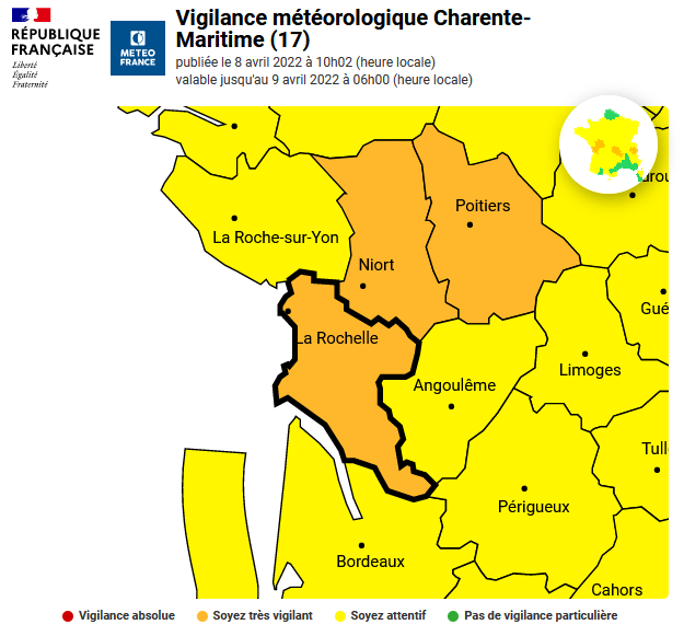 TERNouvelleAQ's tweet photo. 🟠#Alertemeteo #TempêteDiego 🟠
Ce vendredi, le trafic #TERNA dans le nord de la Gironde, le Poitou-Charentes et le Limousin pourrait  être perturbé.
📲Vérifiez la bonne circulation de votre 🚉 sur le site TER, les applis #SNCF ou vos canaux d'information habituels. https://t.co/kBcUXxI1Ge