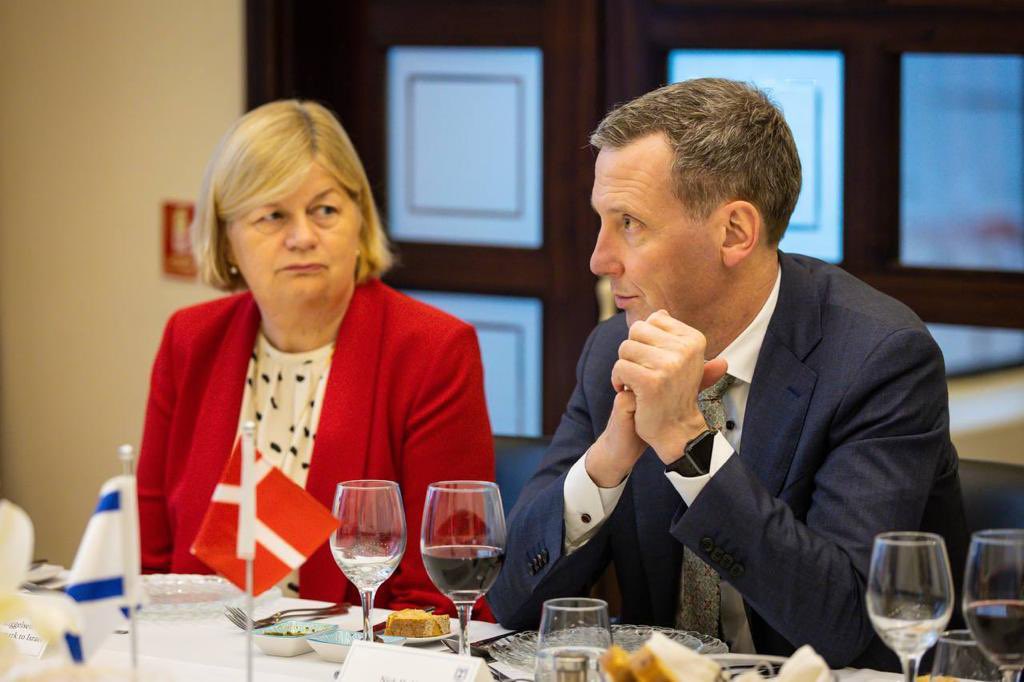 DavyAntebi's tweet photo. The #Israeli & #Danish Ministers of Justice agreed in their meeting in #TelAviv to strengthen the collaboration between the respective ministries in various fields, including: the fight against #terrorism, #antiSemitism and domestic #violence 🇮🇱🇩🇰 #dkopl
(Credit: Itzik Belenizki) https://t.co/OMC7SEjBkk