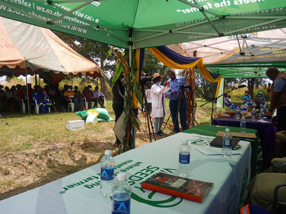 Madziwa Fm Radio tweet media