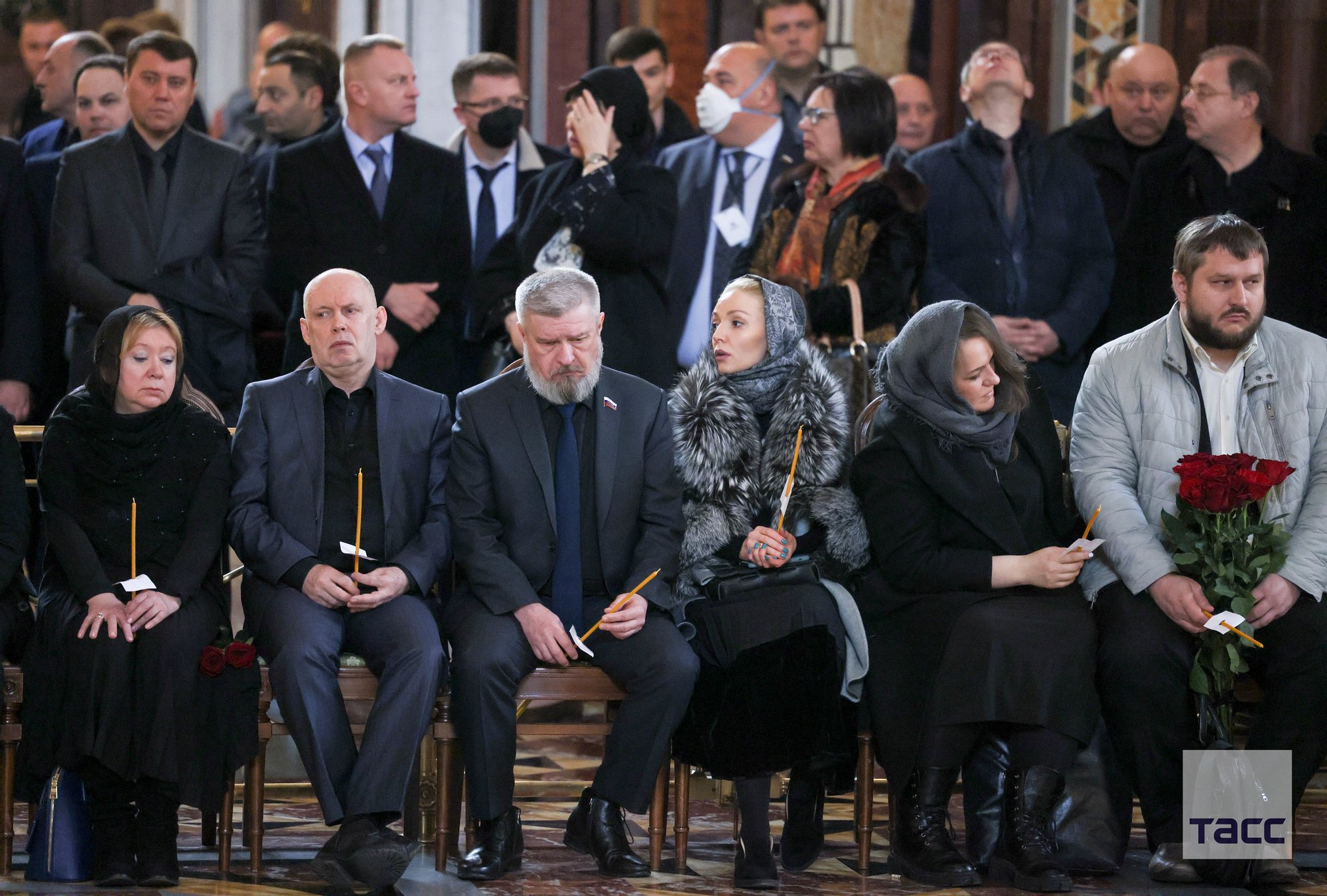 Отпевание Жириновского в храме Христа Спасителя
