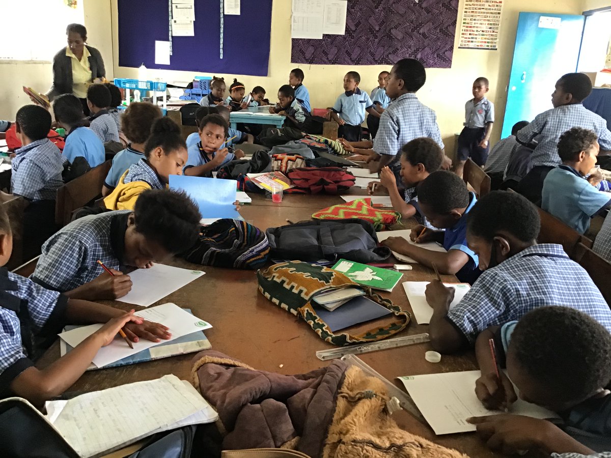 Session six at Kama SDA Primary school- Eastern Highlands Province, Goroka.
#rugbyleague #PNGAusPartnership #S4D #TeamUpProgram  #education #Respect #health #genderequality #inclusion 
<a href="/AusHCPNG/">Ewen McDonald</a> <a href="/PNGEduNews/">PNG Education News</a> <a href="/PNGRFL_Official/">PNG Rugby Football League</a>  <a href="/NRLCommunity/">NRL Community</a>