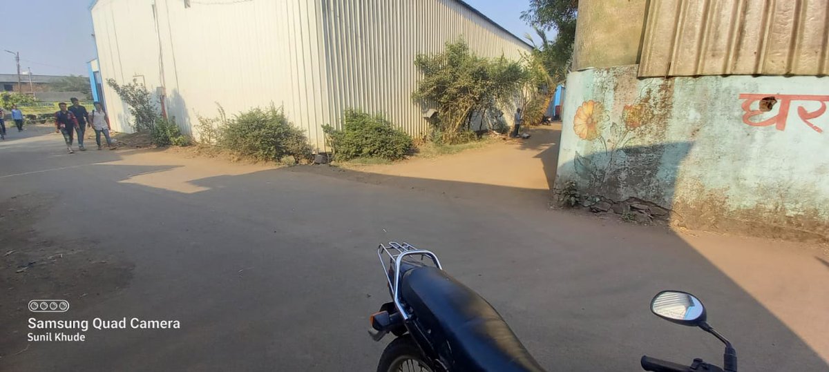anilroy2000's tweet photo. Keeping the backyards at PCMC clean.
#SwachhSurvekshan2022PCMC 
@vaibhav_gholave @kenchangauda @SwachSurvekshan https://t.co/qkQEk4YqKz