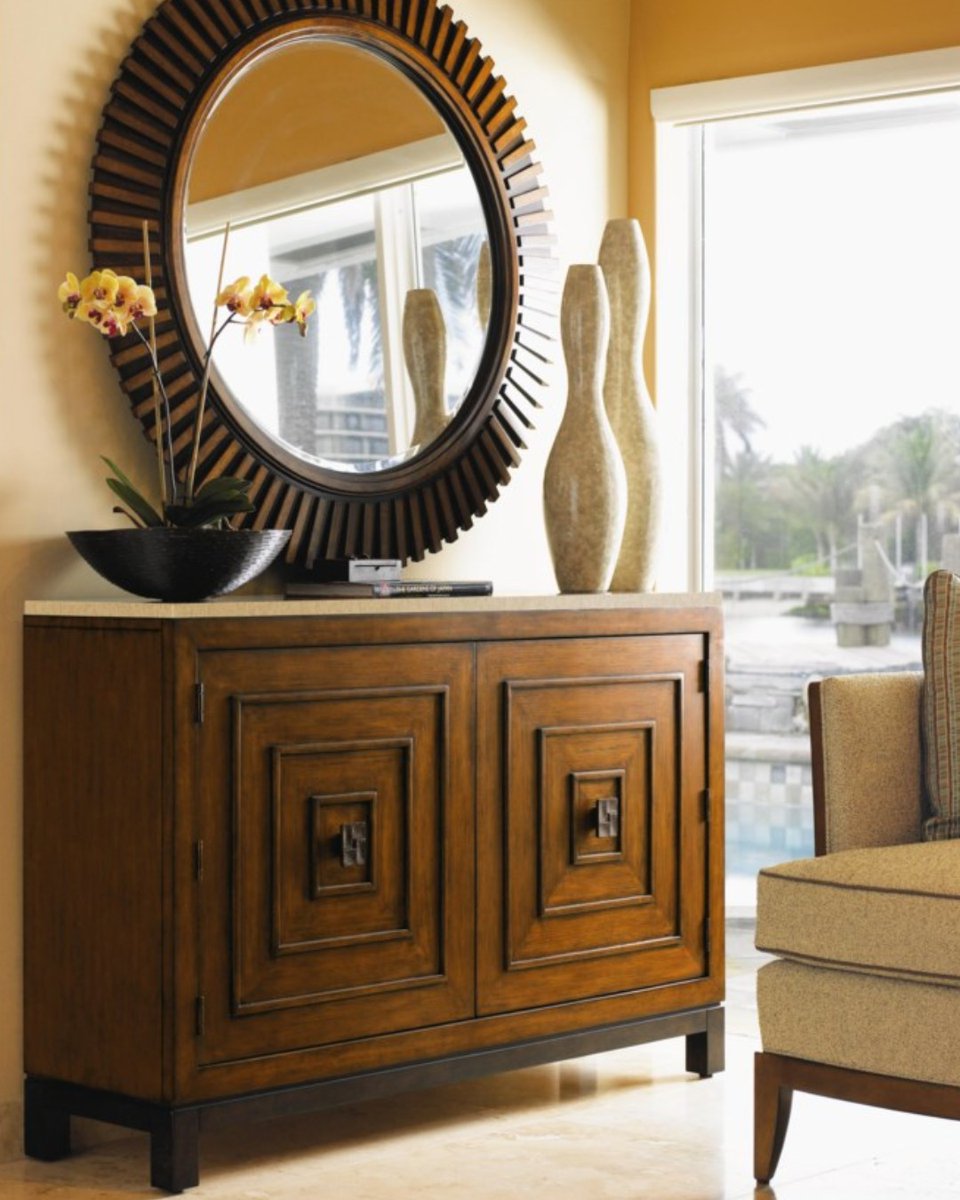CSWoandSons's tweet photo. With a travertine top, rich walnut parsons legs, and a Bali wood trim, this chest adds a stunning touch wherever you need storage.

#cswoandsons #cswo #inspiration #furniture #modern #luxury #socoandtheocmix #california #soCal #antique #architecture #tommybahamahome https://t.co/FnLMRbL1f8
