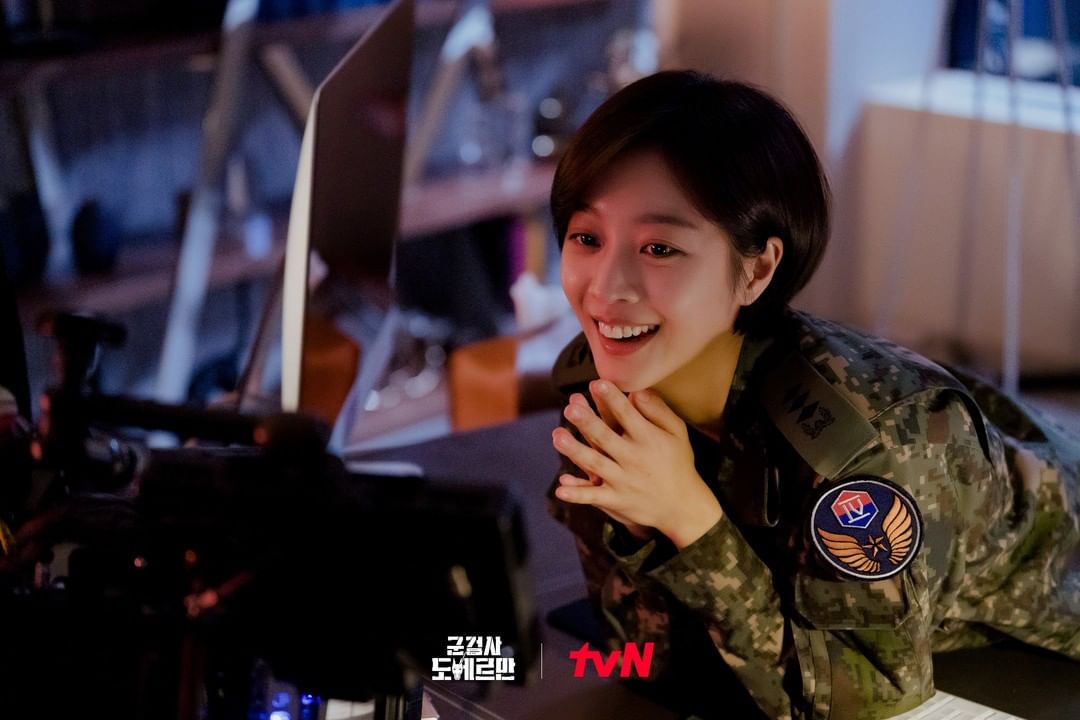 THEK___KING's tweet photo. 🐶Military Prosecutor Doberman🐶

#AnBoHyun #ChoBoA, who face the endless evil deeds of OhYeonSeo, finally start counterattacking! #MilitaryProsecutorDoberman

Check out the ranking on THEKKING!
The final 1st will be sent to New York Times Square!

*Source tvN official instagram https://t.co/hFShUBytnR