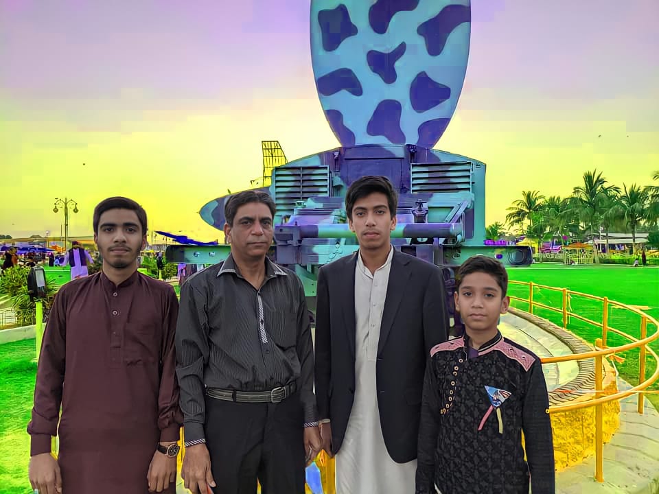 DrMuhammadNafe2's tweet photo. کاش ۔۔۔۔۔   کاش     ۔۔۔ سپریم کورٹ کبھی از خود نوٹس لے اور فیصلہ کرے کہ ملک پاکستان میں اسلامی قانون نافذ ھو ۔۔۔۔۔جو اس کی بنیادی ضرورت ھے ۔۔۔۔۔۔ کیا خیال ھے پاکستانی عوام آپ اس سے متفق ھیں ۔۔۔۔؟ https://t.co/aY67yrBbmD