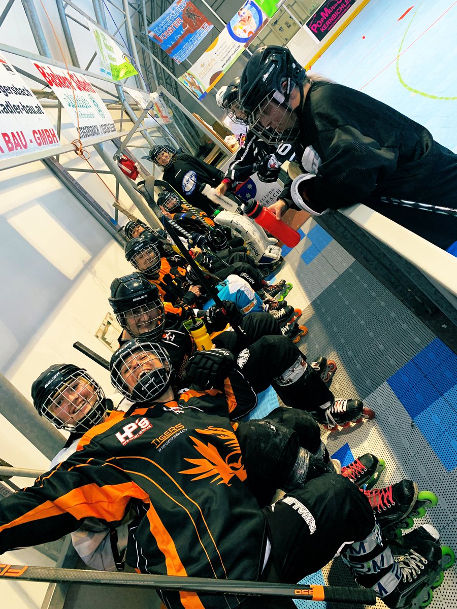 TStegersbach's tweet photo. Tigers Damen Trainingsstart - die Bundesliga Saison 2022 kann kommen https://t.co/f7D2XkEbtH