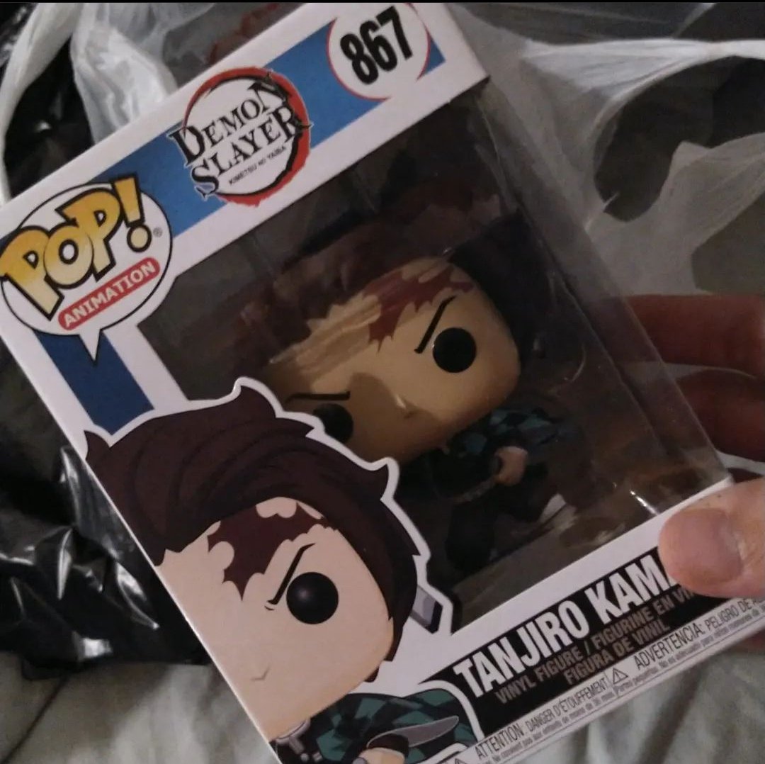 Cyndaquildt's tweet photo. Funny how I went pop hunting in my hometown to look for #SOA pops but ended up getting #DemonSlayer Funko pops. #tonjinro #meziko #isoke #anime https://t.co/C6dhm6t1sP