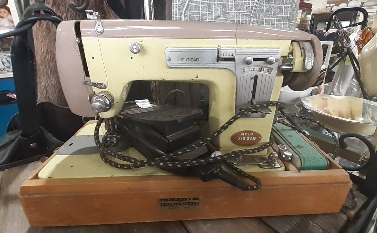 Bit of a retro looking sewing machine at a vintage market.