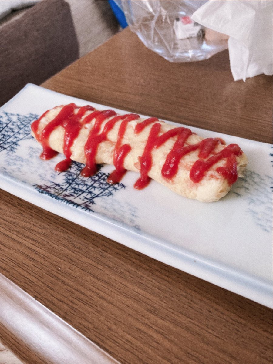 thoroughbred_me's tweet photo. 卵焼き機で作ったチーズオムレツ https://t.co/L9vMdeqHSd