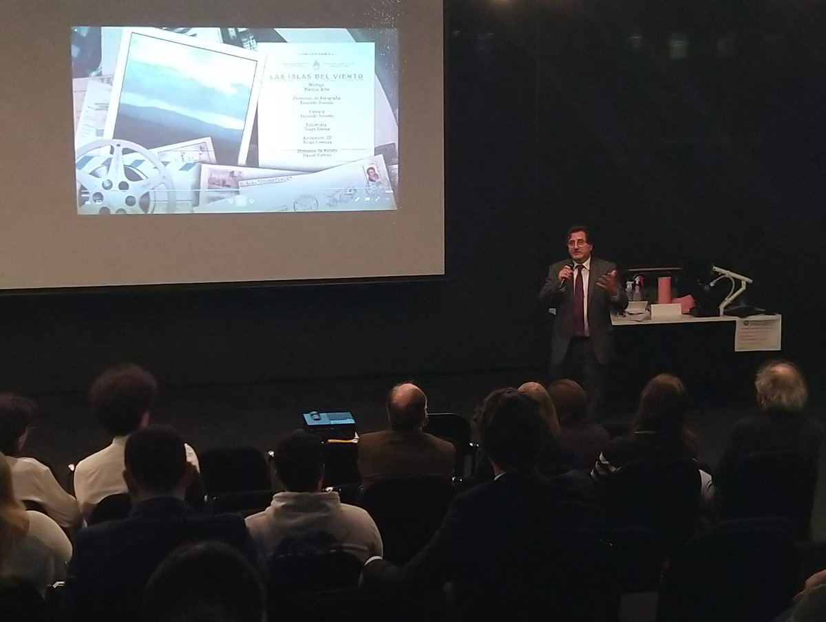 Argentina in Australia tweet media