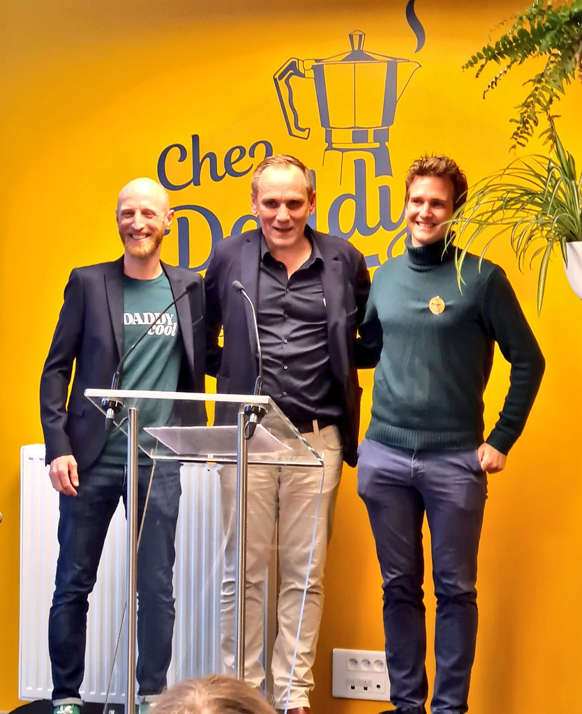marymillet69's tweet photo. Hier, c'était l'inauguration du deuxième café @ChezDaddy69 ! Un lieu qui sera "bien plus qu'un ☕ ". 
Un lieu de partage, de convivialité et de lutte contre l'isolement.  @villedelyon @PFPauvres @MONALISA_asso @SaintvincentDe ... https://t.co/5YiUuukFrx