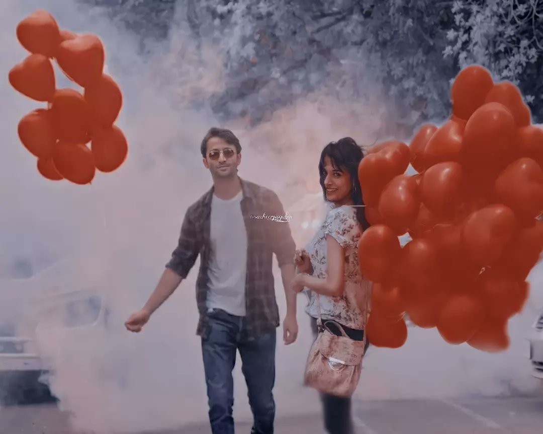 shajaworld's tweet photo. Kya hamari ankhee iss couple ko dobara dekhne ke intzar main hi reh jayegi please wapas aa jao 💔🥺🥺🥺🥺🥺
SAME SAME DIFFERENT DIFFERENT ❤❤🤩🤩
#SHAPOO 
#SHAHEERSHEIKH 
#POOJASHARMA 
#SHAHEERNSHEIKH
#POOJABSHARMA 
#SHAHEERSHEIKHPOOJASHARMA 
#SHAHEERSHEIKHPOOJASHARMA 
#ARDI https://t.co/eUaMdVLEjU