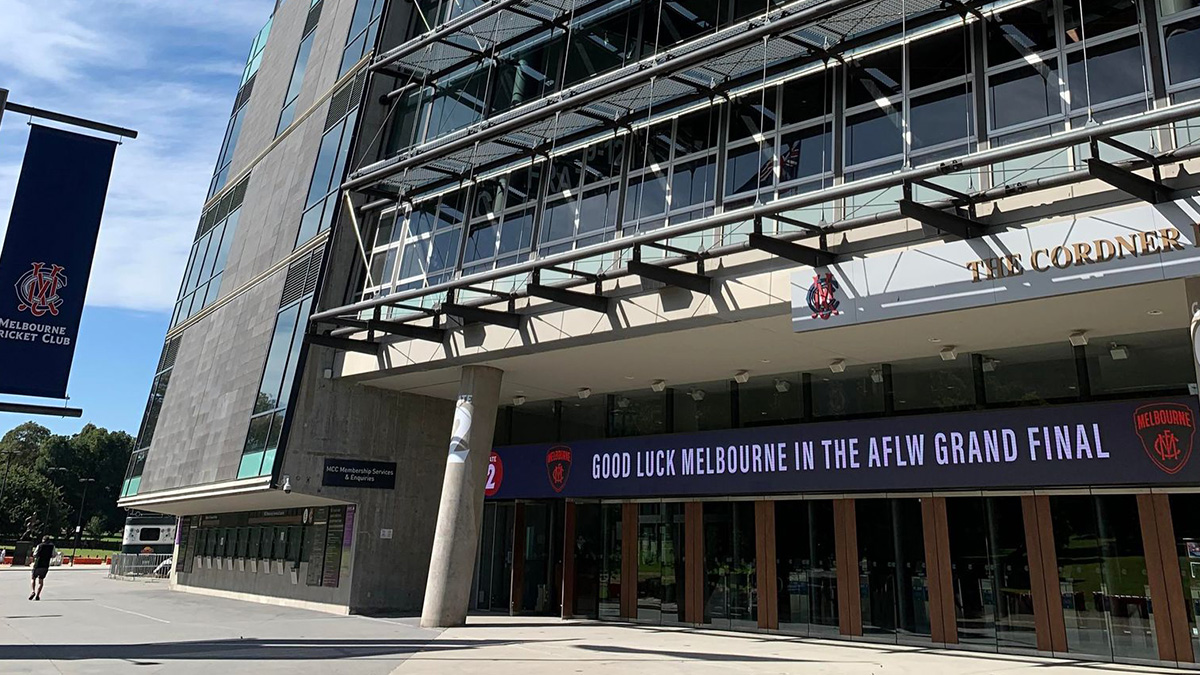 MCC_Members's tweet photo. Wishing @MelbourneAFLW good luck for the @aflwomens Grand Final tomorrow against Adelaide! 

We'll be cheering you on from here in Melbourne! https://t.co/gPMgtVXAQM