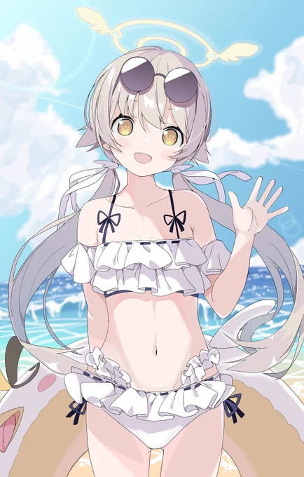 白くてふりふりな水着好き #自分が何度も投稿してしまう画像 
