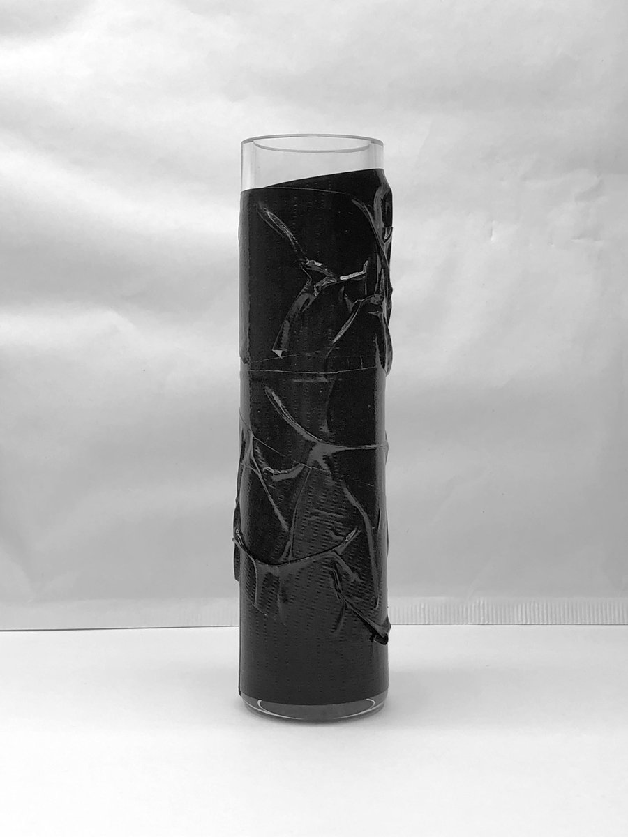frgl_wrld's tweet photo. | 213 | ART LOT | Day 44 - 1:32 PM | 
FLOWER 
Transparent glass vase covered with a black solid duct tape
------------------------------
We collect photos of taped windows as sell them as NFTs. Add your window anonymously at https://t.co/JvCpCQax3D or tag us here 
@fragile__world https://t.co/BN9tSAlVbi