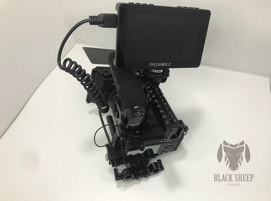 feelworldhd's tweet photo. FEELWORLD 5.5 display 4k kit complete. #feelworldfw568v2
Repost by @blacksheeprentalrd
Learn more/order FEELWORLD products: https://t.co/YvVEhfjCyR
#feelworld #feelworldmonitor #feelworldfw568v2 #fieldmonitor #cameramonitor #videomonitor #cameraview #cameraman https://t.co/NeQBaLltFU