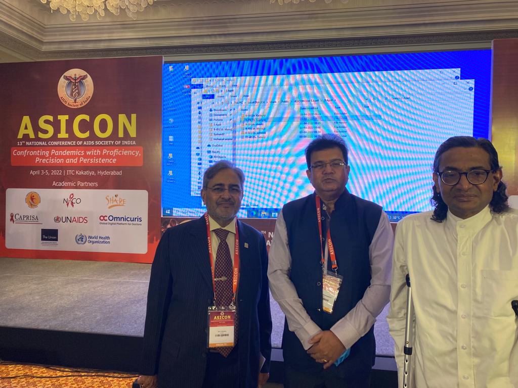SHAREINDIA86's tweet photo. Dr Vijay V. Yeldandi,Head Infectious Diseases &amp; Public Health &amp; Dr Satish Kaipilyawar,APD,SHARE INDIA were invited to speak at the 13th ASICON conference from 3-5 Apr,22.
Dr Yeldandi spoke on the Newer drugs for TB &amp; Dr Kaipilyawar elaborated on the HIV and TB: Changing Scenario. https://t.co/YxvzKFo1kS