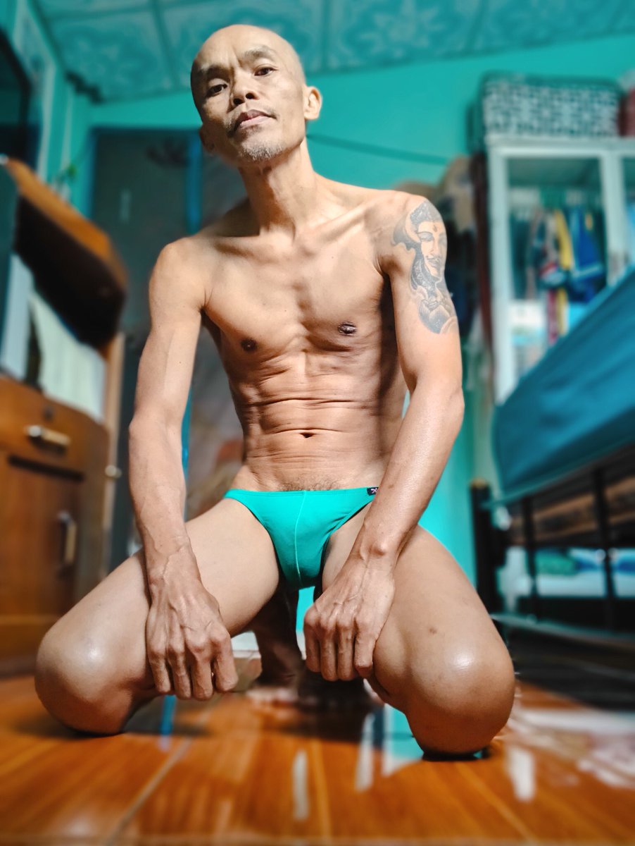 praphat1967's tweet photo. สังขารไม่เที่ยงซะแล้วลุง...🥵🥵🥵นิเดียวก็เหนื่อยจะทำอะไรใครได้น้า...555 https://t.co/GpCubrTaII