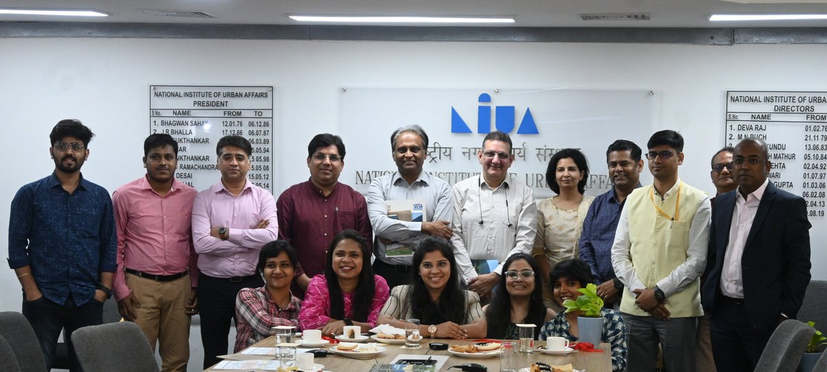 NIUA_India's tweet photo. During the #launch of #JalUtsav, the ‘#water and #environment’ and #RiverCityAlliance websites were launched. Besides, manual on #urban water body diagnostic tool; results of the poster &amp; caption, and quiz competition were announced. 

@MoHUA_India @cleanganganmcg https://t.co/fextt6ztrD
