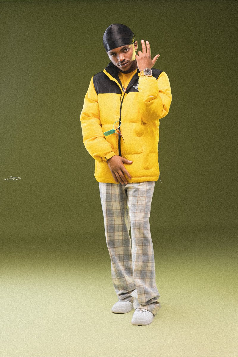 Quest265's tweet photo. Peace and love ❤️ to everyone out there sincerely supporting the Coolest Kid. New Music on the way❄️ https://t.co/FW91JS9MjE