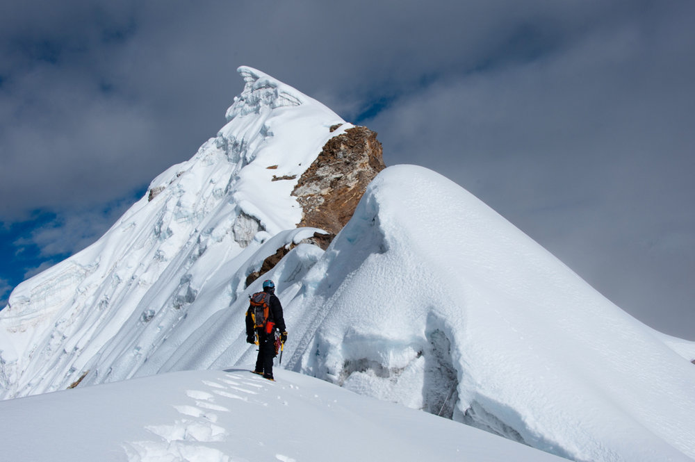 peak_promotion's tweet photo. Lobuche peak climbing has begun to resemble a pilgrimage for beginners and first-time climbers as the Lobuche peak climbing is engaging, accessible, and simple compared to other peaks of Nepal. 

https://t.co/gl97RgzEe3 https://t.co/eUOdY9vWNE