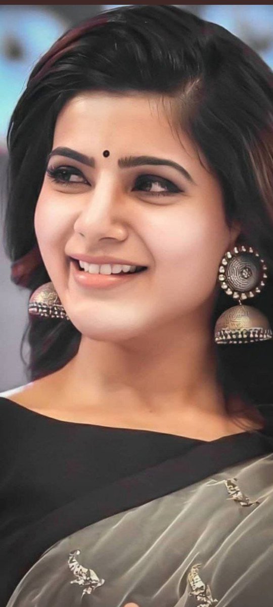 SamzCraziestFan's tweet photo. Wish u a very happy birthday @Anil_Sammu hope u have a great year ahead with lots of happiness, success  enjoy your day 🎂💫🥰🤩 may all your dreams come true ✨ and your editings are just fab🔥💥
@Samanthaprabhu2 sam hope u wish your fan ❤ https://t.co/PkrhXYRtHo