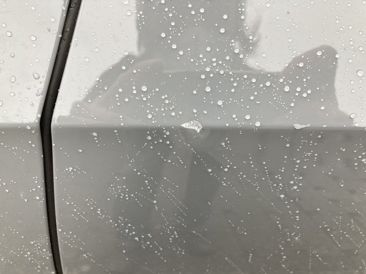 ripthebones's tweet image. An den Fahrer des weißen Kleintransporters mit dem Kanu auf dem Dach, der am 7.4.2022 gegen 15Uhr auf dem OBI Parkplatz in #Naumburg stand: Bitte mal kurz melden, sonst können wir den Schaden nicht regulieren. Einfach wegfahren ist doch doof.