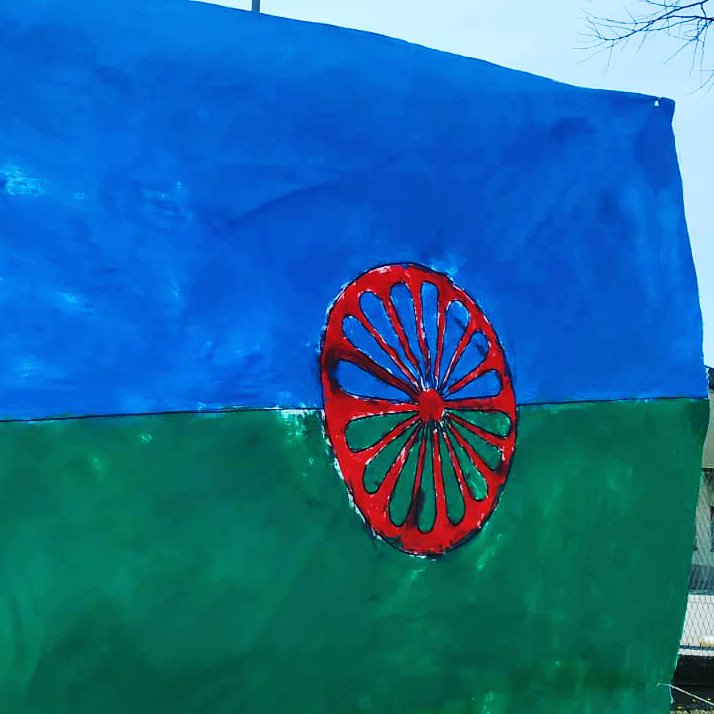 Dia Internacional del Poble Gitano💙❤️💚 #culturagitana #culturaromaní #gironaest #centreciviconyar #ajuntamentdegirona