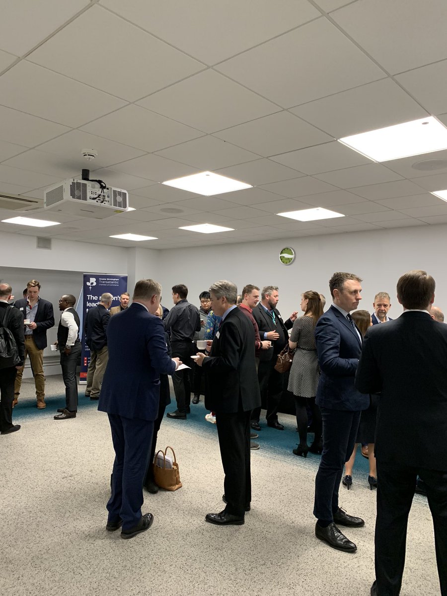 Nearly ready to begin now, excited to hear what <a href="/RalphGoodale/">Ralph Goodale</a> has to say about the UK / Canda relationship 💭🇨🇦