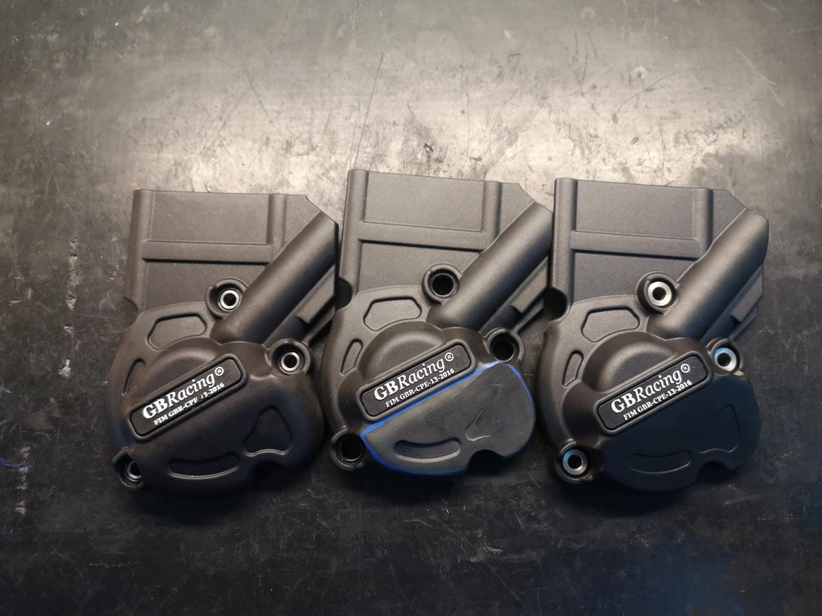 PataMaxusYamaha's tweet photo. 🔧 TECH TALK: @GBRacingEU Spot the difference👀

@toprak_tr54's lean angles were rubbing the engine cases (potentially causing drag) in normal cornering - so GBRacing got to work on the quickest design and production changes in their history!

See how 👉 https://t.co/1XHymPzO3L https://t.co/MI002PNufn