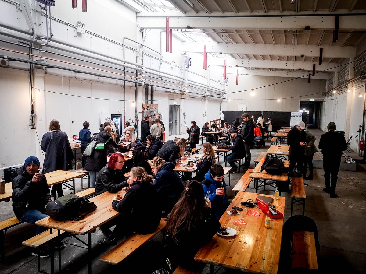 We are at the Hackathon at Musicon with lots of RUC students working on ideas and installations for Roskilde Festival #musicon #hackathon #fablab <a href="/roskildeuni/">RUC</a>
 @orangefeeling