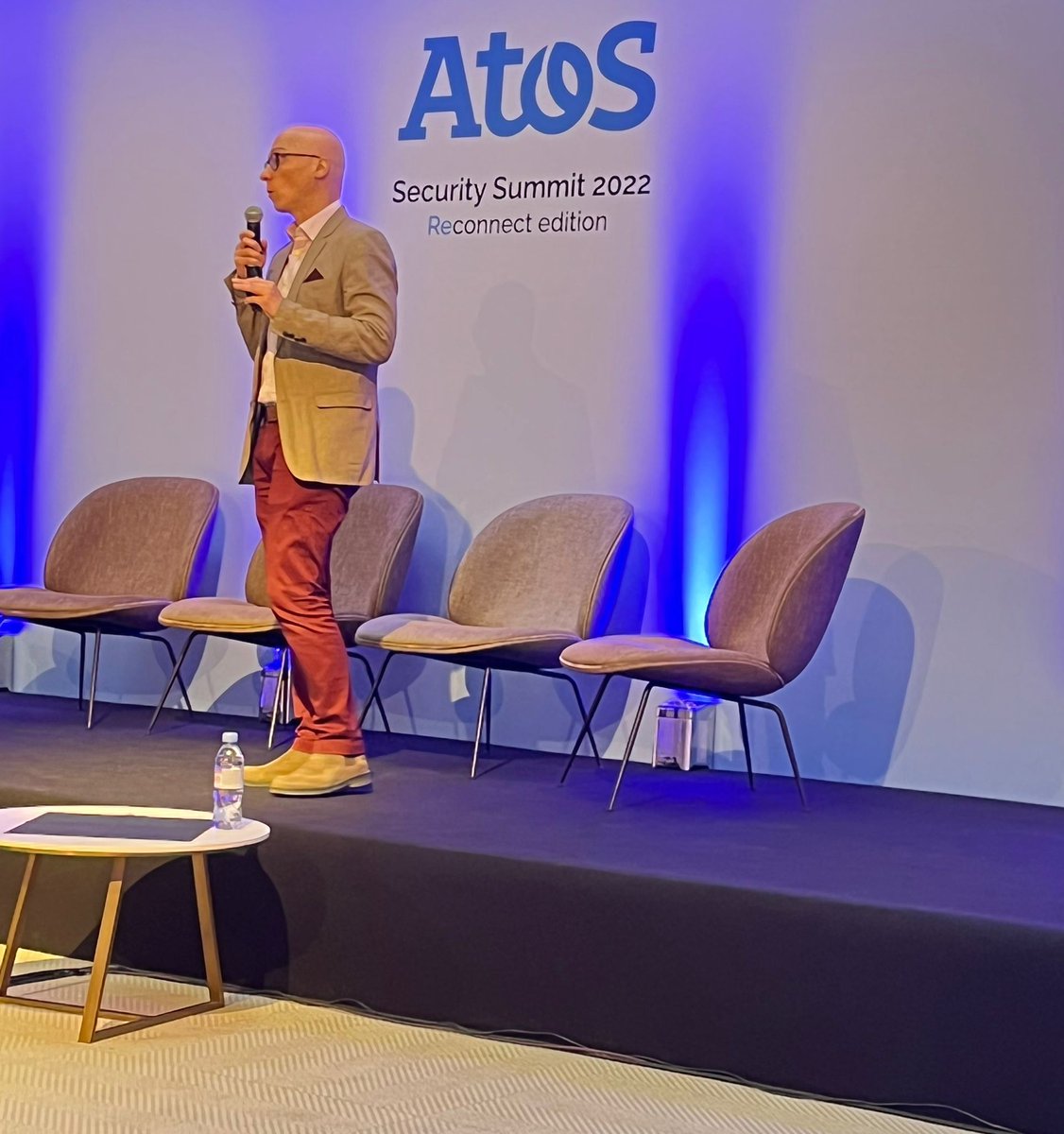 clx_leroux's tweet photo. And now on stage our 3rd prize winner of our ideation campaign, congratulations @Vasco_M_Gomes!!! #AtosSecuritySummit @Atos_Security https://t.co/lO2CADgnTV