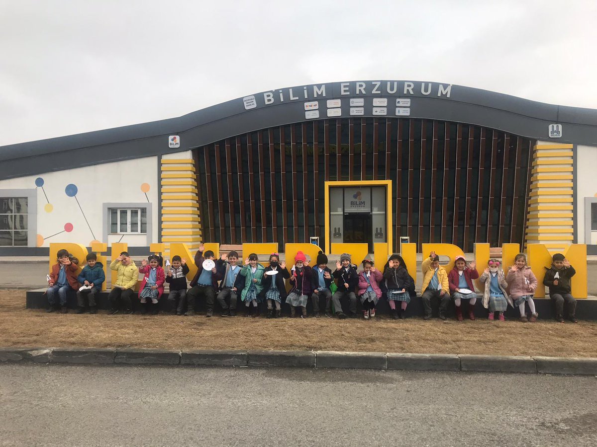 Öğrencilerimiz Bilim Erzurum etkinliğini gerçekleştirdi.<a href="/chnkvnc/">Cihan KIVANÇ</a> <a href="/ergnozgntr/">Ergnozgntr</a> <a href="/Yakutiyemem/">YAKUTİYE İLÇE MEM</a> <a href="/Erzurum_Mem/">Erzurum İl Millî Eğitim Müdürlüğü</a> <a href="/MSefa_Aksakal/">Muhammet Sefa Aksakal</a> <a href="/haticerci/">hatice çerçi lokmanoğlu</a> <a href="/yasminaras3/">Yasemin Aras</a> <a href="/osmanuludag64/">Osman Uludağ</a>