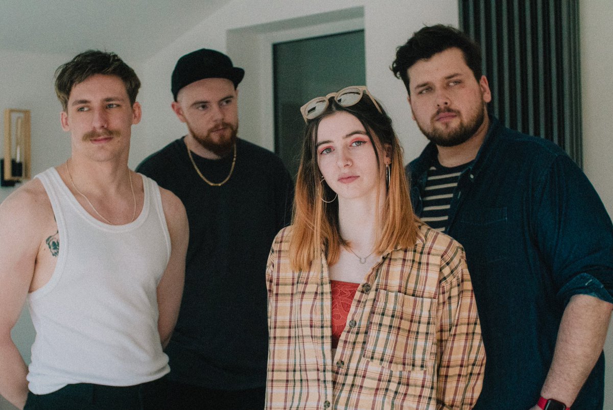 boyproblems tweet media