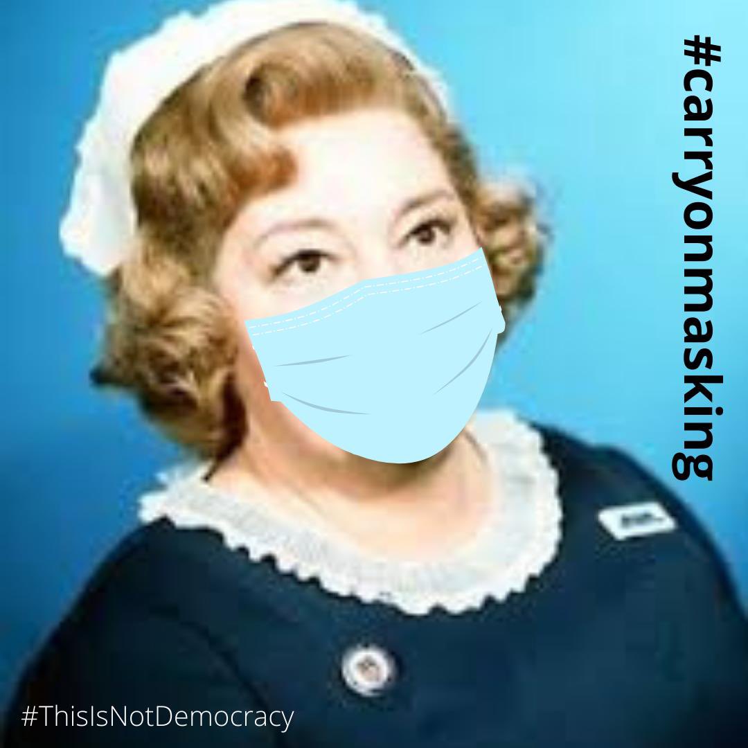 ItRecks's tweet photo. #CarryOnMasking https://t.co/Y0aM6OPeCK